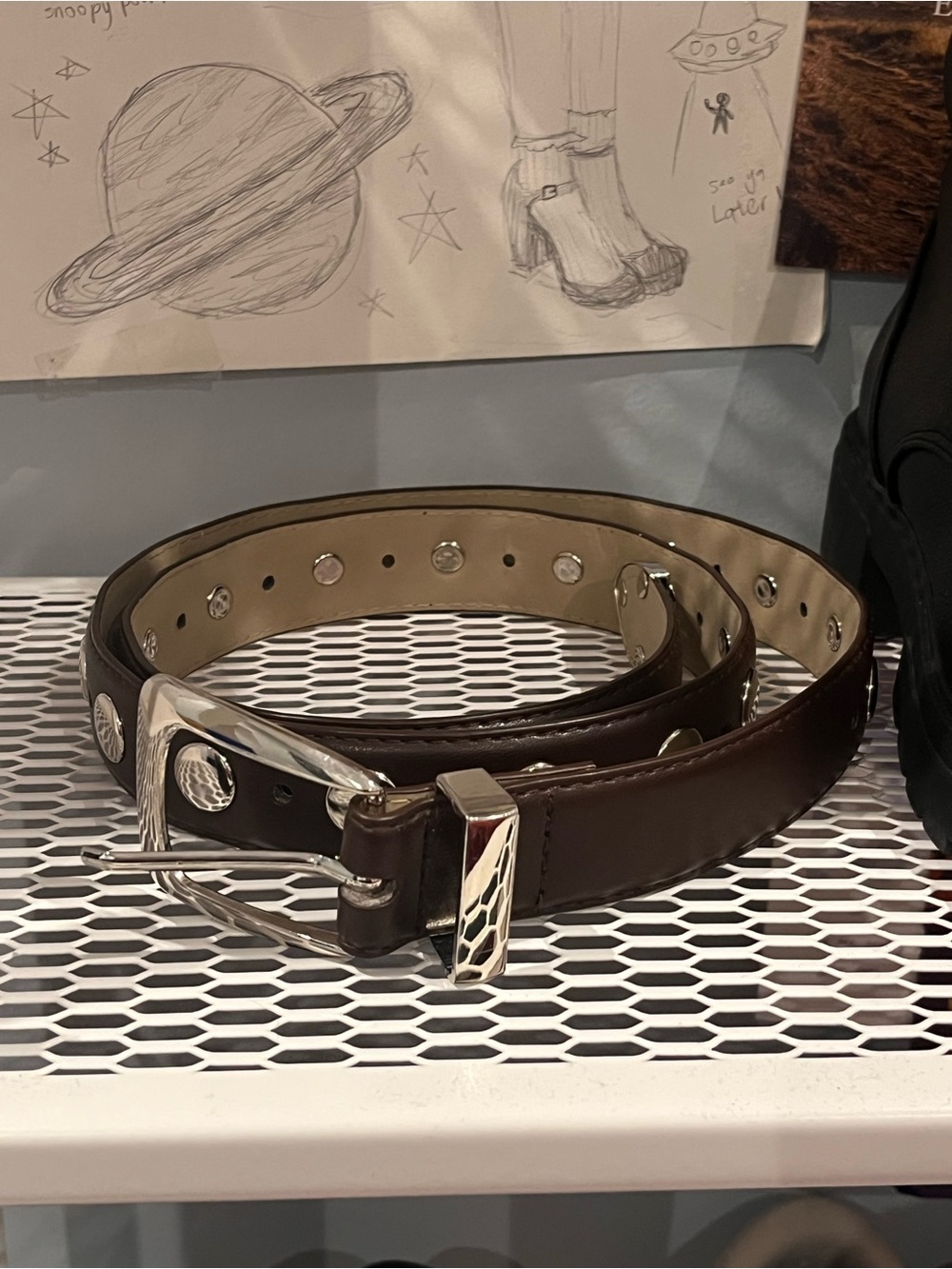 Y2K alt soft grunge belt